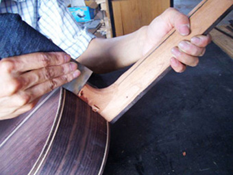 Hand Shaping the Heel.